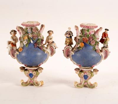 A pair of Meissen vases circa 2dda71