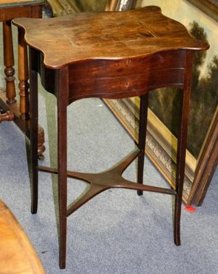 A Regency mahogany worktable with 2ddaf1