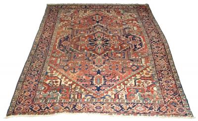 A Heriz carpet North West Persia  2ddbbb