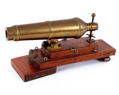 A scale model of a deck cannonade,