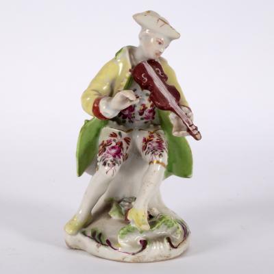 A Derby dry edge figure of a violinist  2dde34