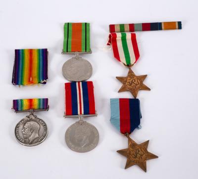 A British war medal, 1914-1918 and four