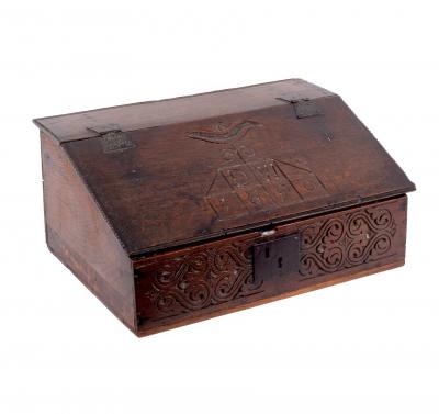 An 18th Century oak Bible box with 2ddfa4