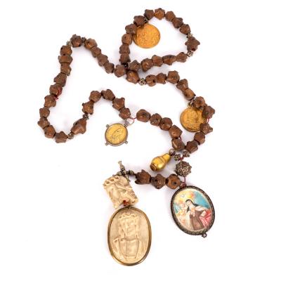 An 18th Century wooden rosary chain,