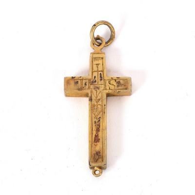 A pendant cross, French or English,