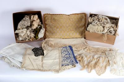 A large quantity of lace, various dates,