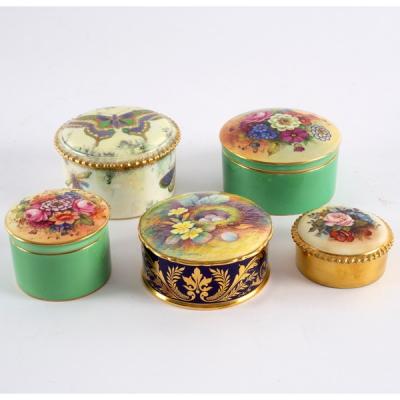 A Royal Worcester circular box