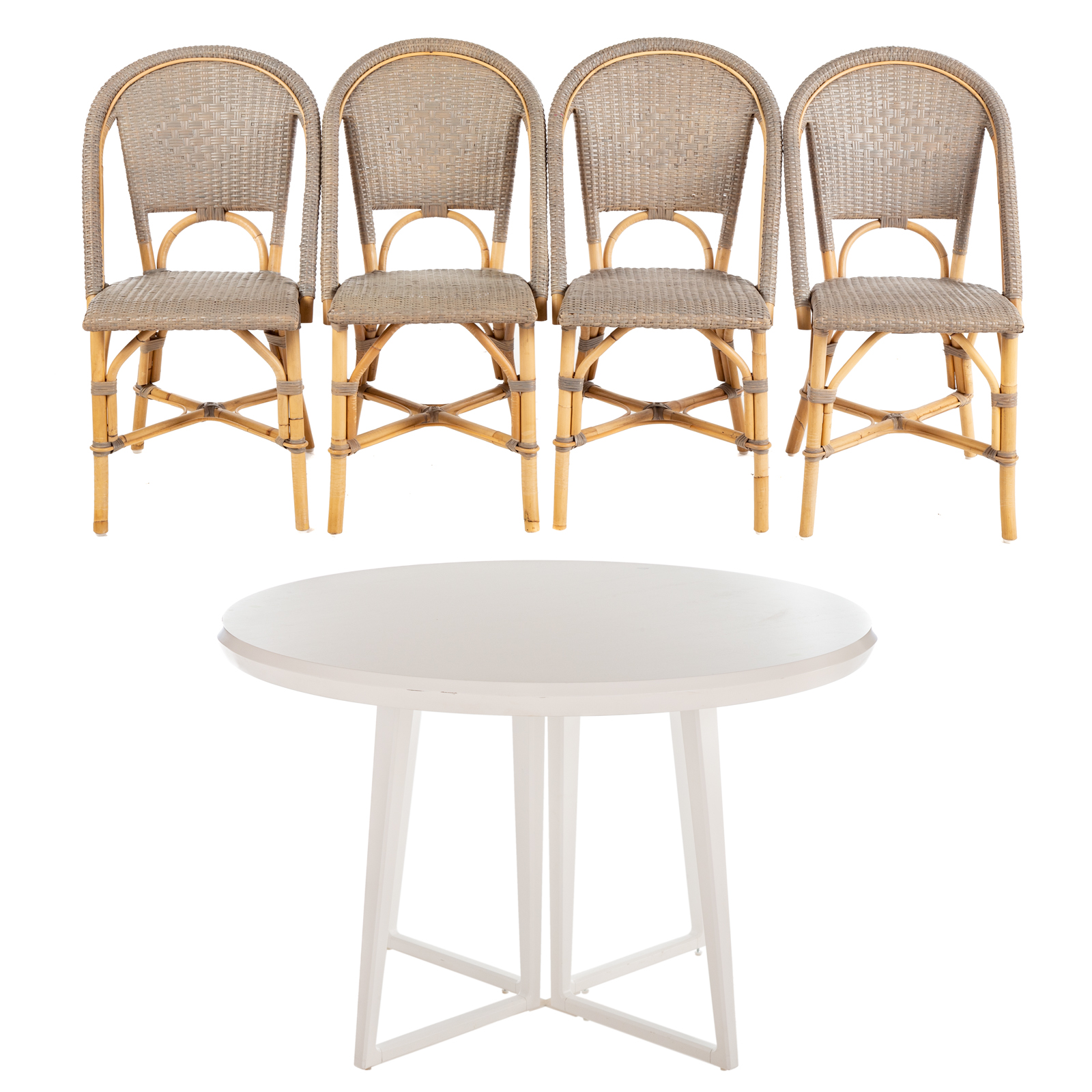 SERENA & LILLY TABLE & FOUR RATTAN