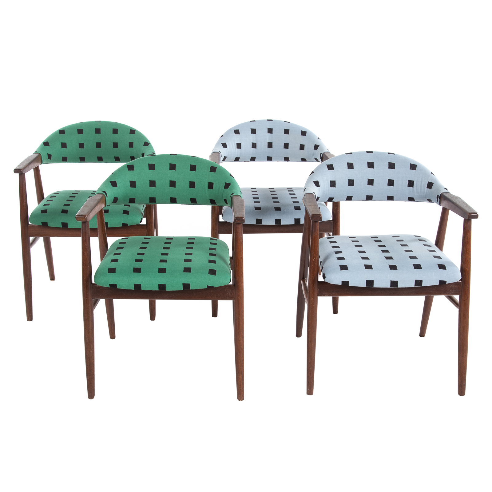 SET OF FOUR MID CENTURY STYLE CHAIRS 2de8a3