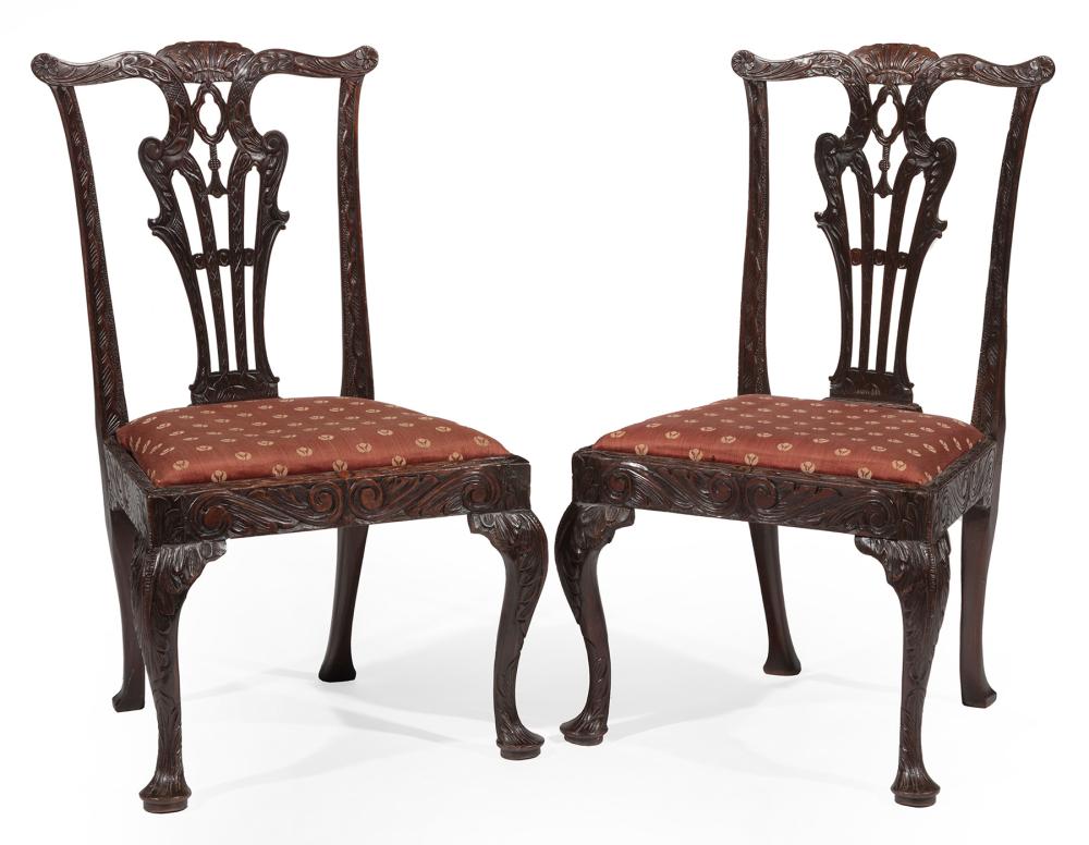 CHIPPENDALE-STYLE CARVED MAHOGANY