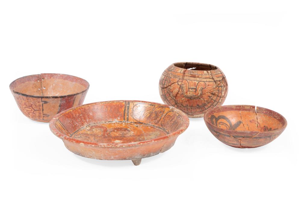 FOUR PRE-COLUMBIAN POTTERY VESSELSFour