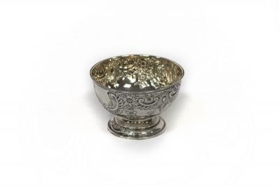 An Edwardian silver rose bowl  2dc857