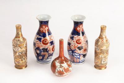 A pair of Japanese satsuma bottle