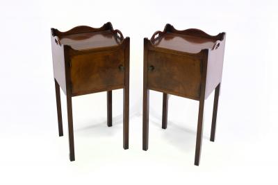 A pair of George III style mahogany 2dca18