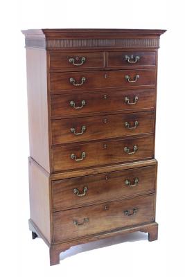 A George III mahogany chest on 2dcaa2