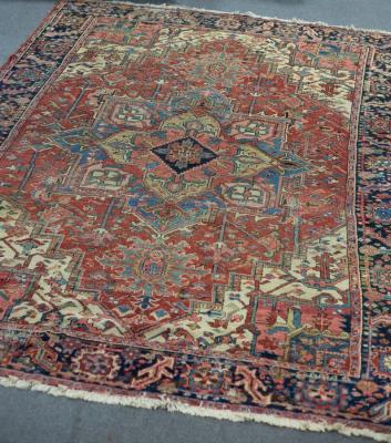 A Heriz carpet North West Persia  2dcaf8