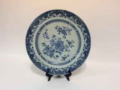 An early 19th Century blue and white