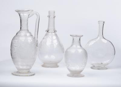 A group of English engraved glassware  2dccb3