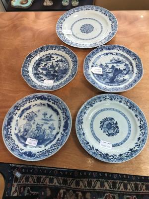 A late 18th Century Chinese blue and
