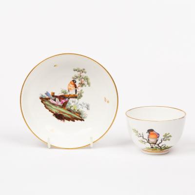 A Hochst teacup and saucer, circa