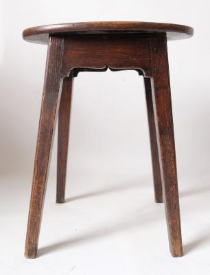 An early 19th Century oak peg jointed 2dce65