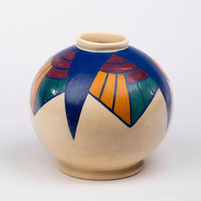 An Art Deco style vase, of globe