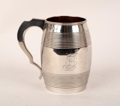 A George III silver barrel shaped 2dd1cf