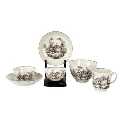 A group of Worcester teawares, circa
