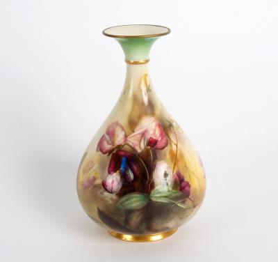 A Worcester Hadley bottle vase painted