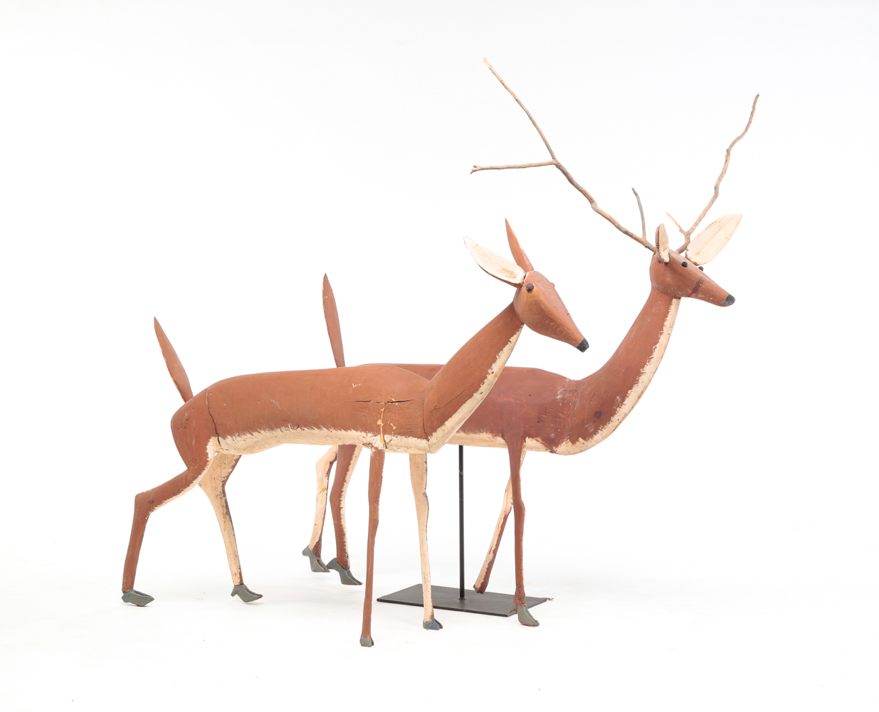 PAIR OF AMERICAN FOLK ART DEER