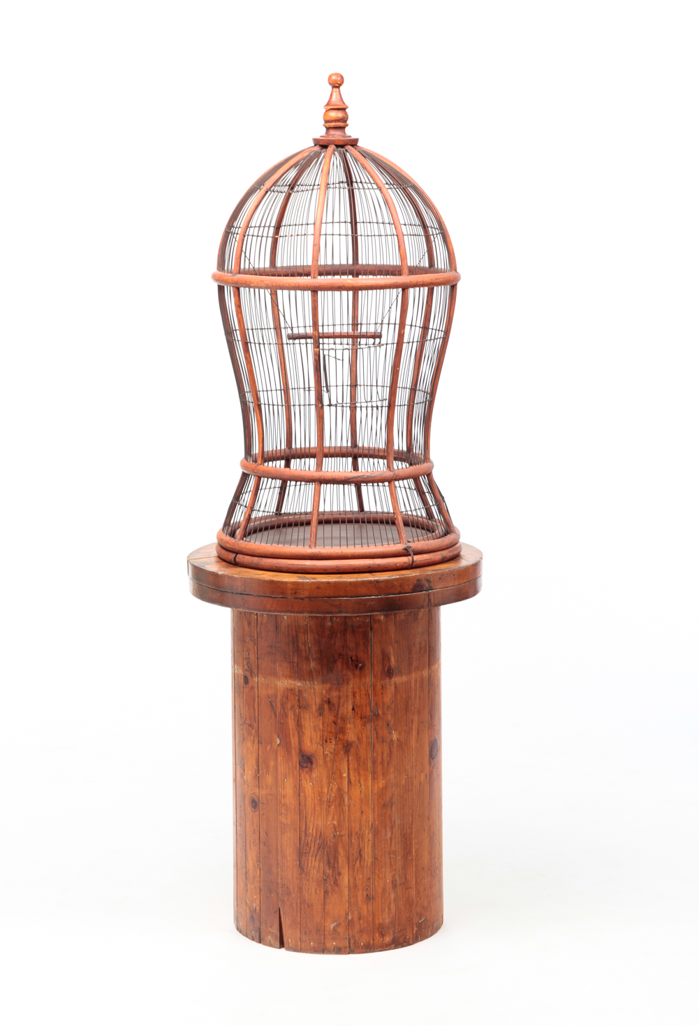 BIRD CAGE ON STAND. Twentieth century.