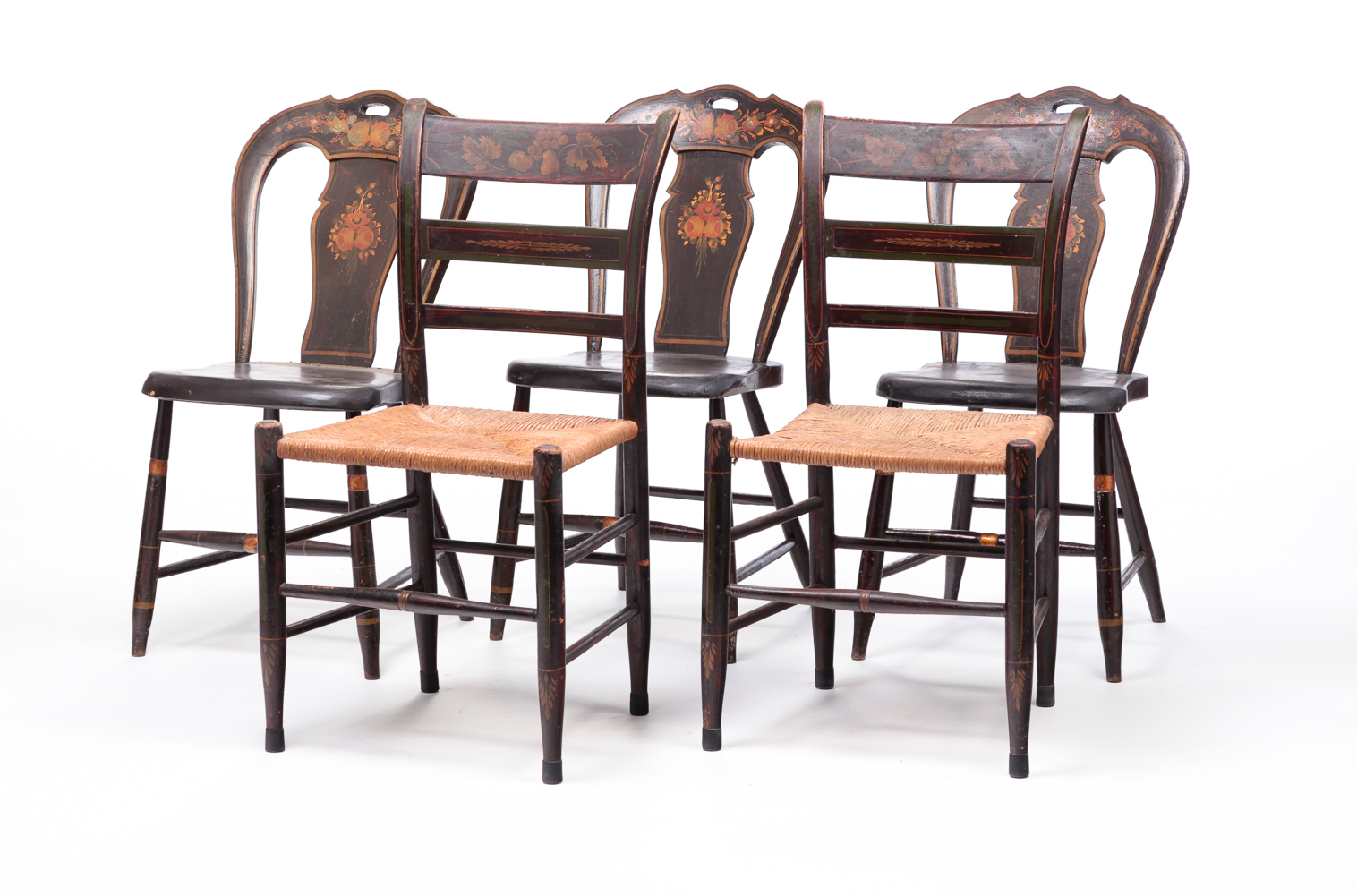 FIVE AMERICAN PAINT DECORATED CHAIRS  2dff51
