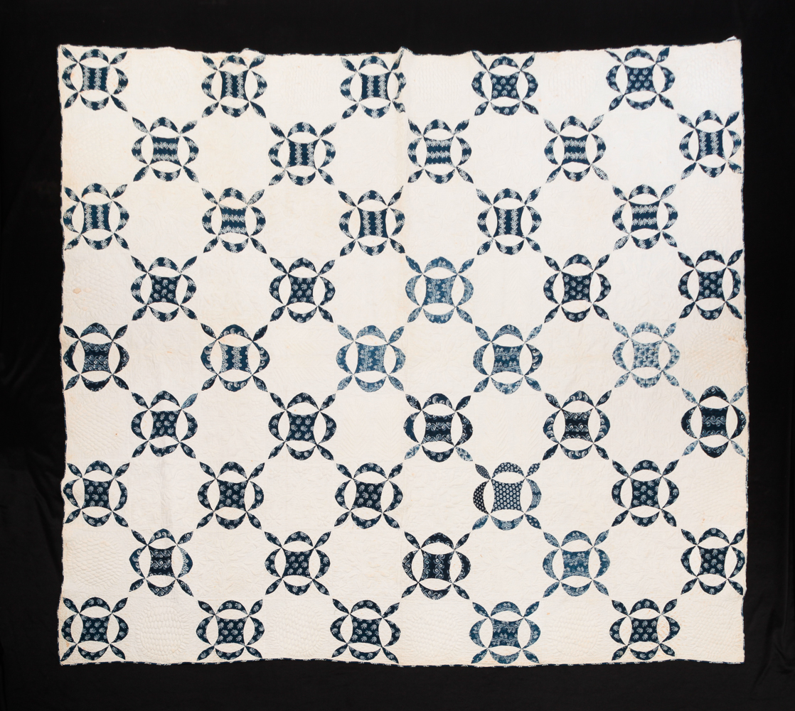 AMERICAN PIECED QUILT Mid 19th 2dffce