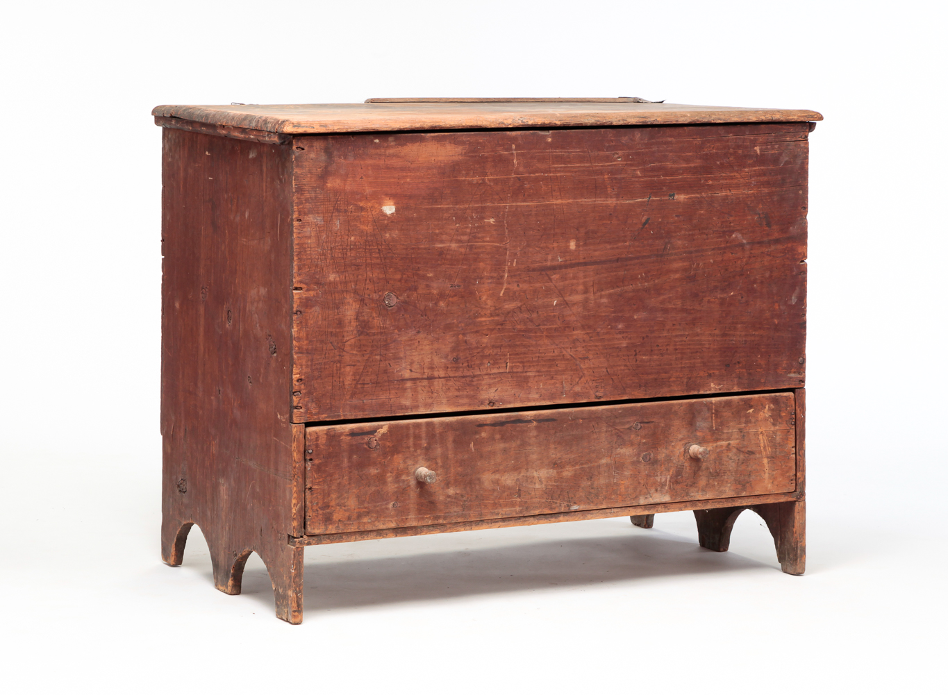 AMERICAN COUNTRY MULE CHEST. Late 18th-early