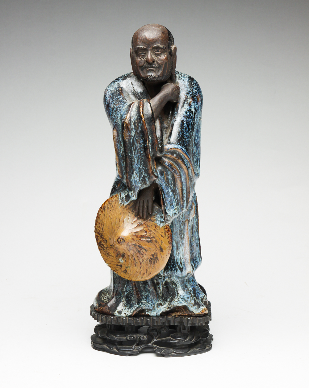 CHINESE SHIWAN TYPE STANDING FIGURE  2e0172