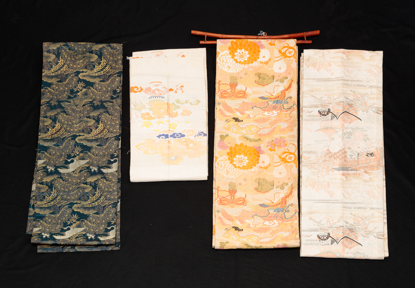 FOUR JAPANESE SILK OBI SASHES.