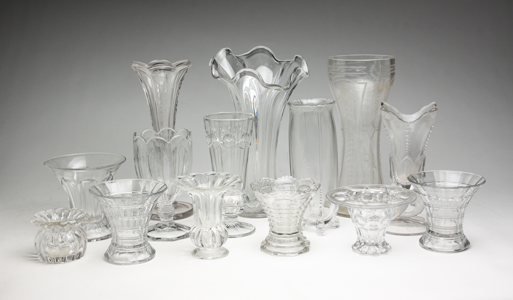 FIFTEEN HEISEY VASES First half 2e01a9