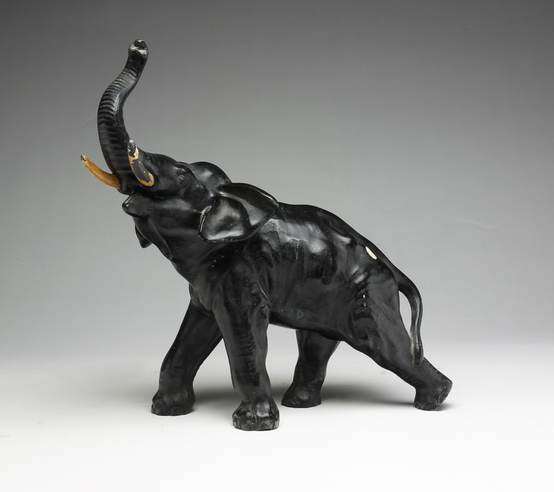 AMERICAN ELEPHANT STATUE Early 2e0300