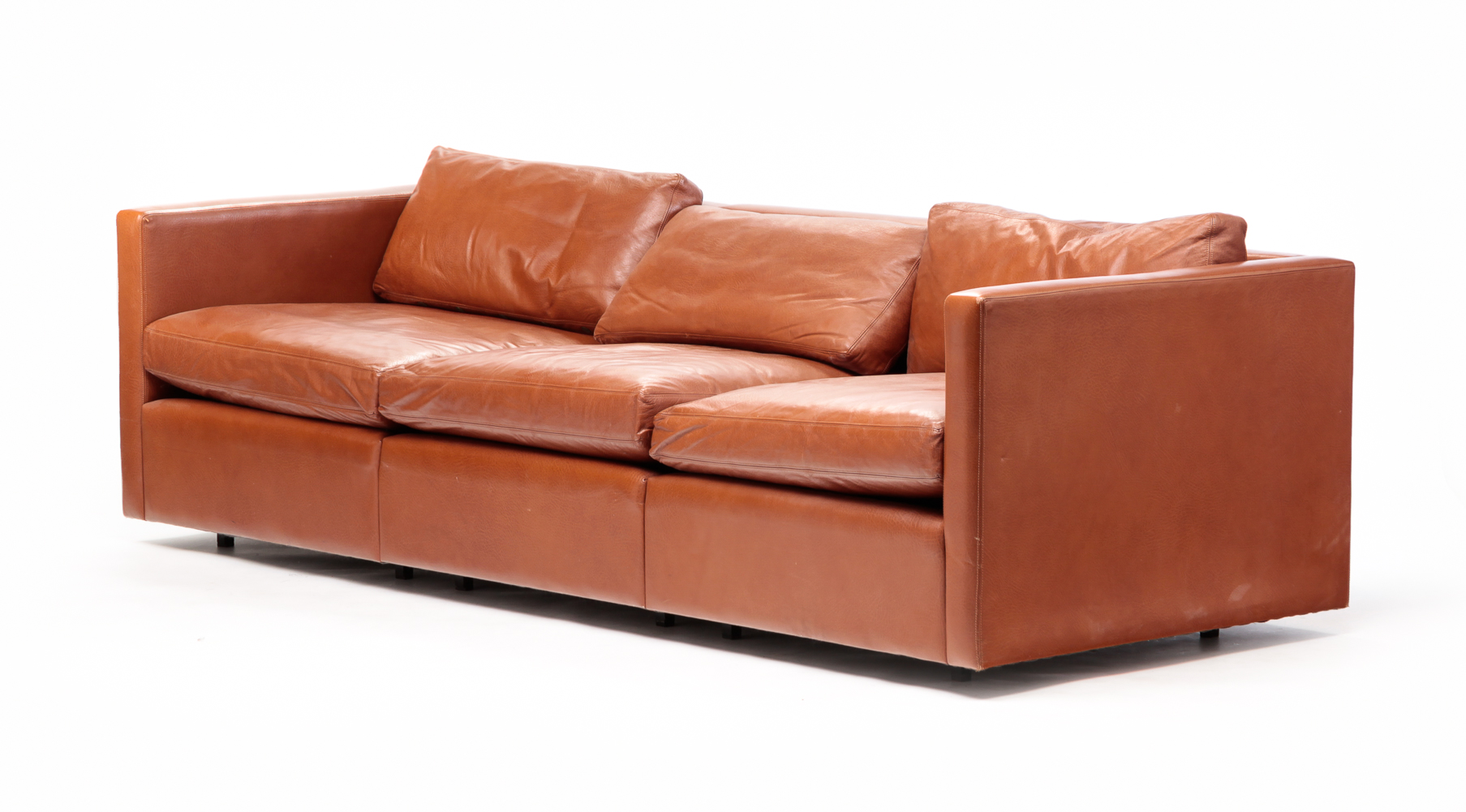 AMERICAN KNOLL LEATHER SOFA. Second