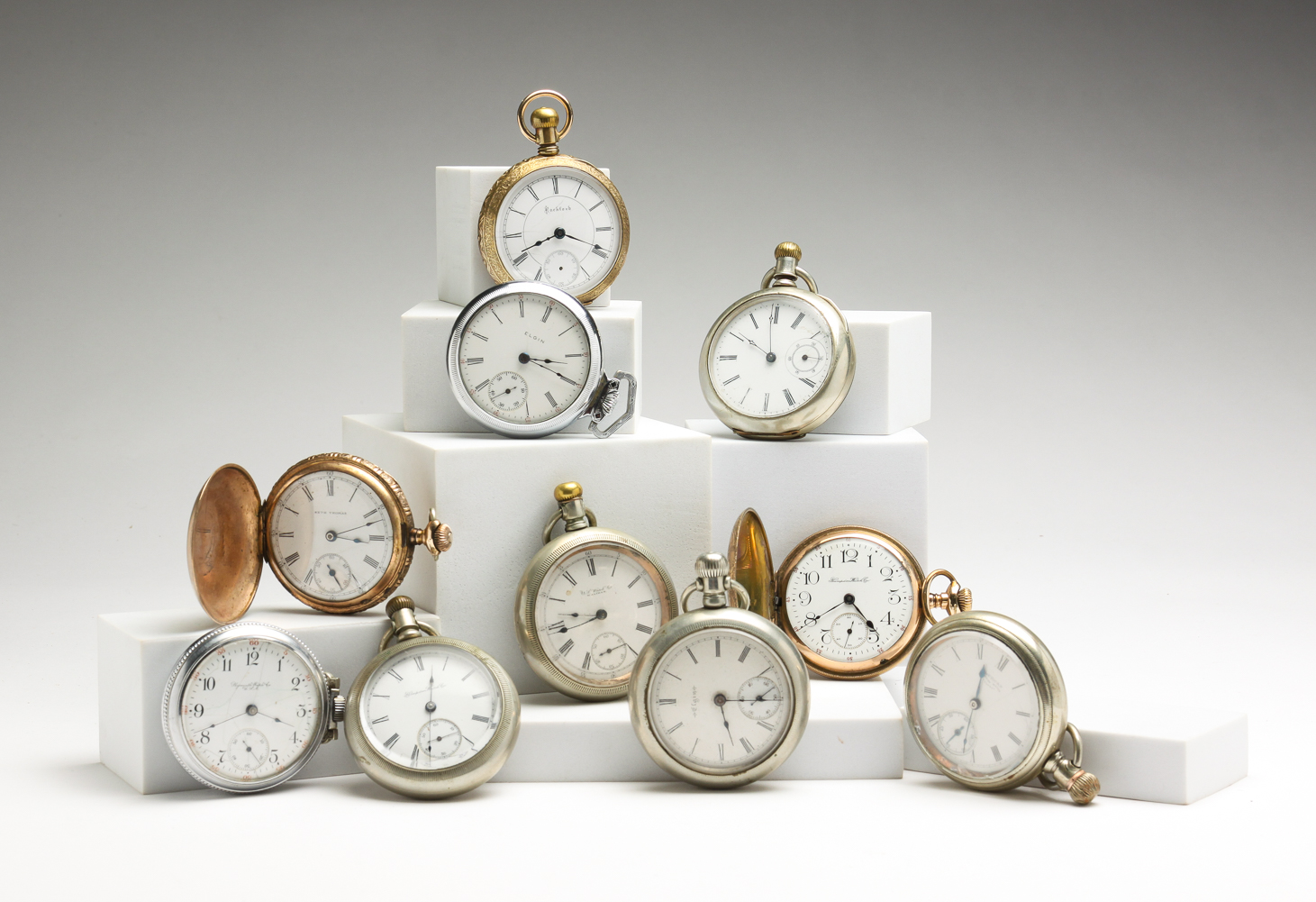 TEN AMERICAN 18 SIZE POCKET WATCHES.