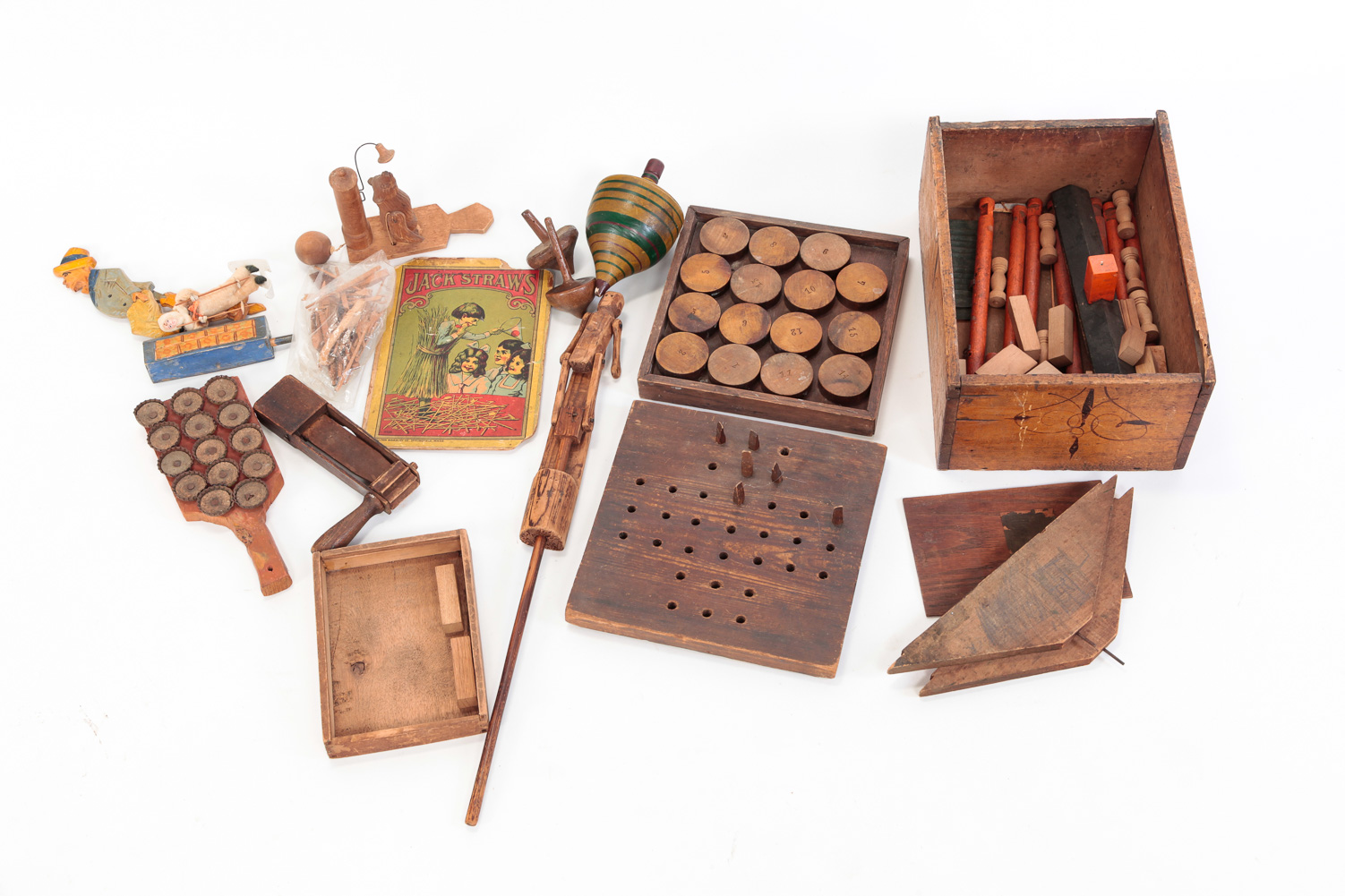 GROUP OF WOODEN GAMES AND TOYS.