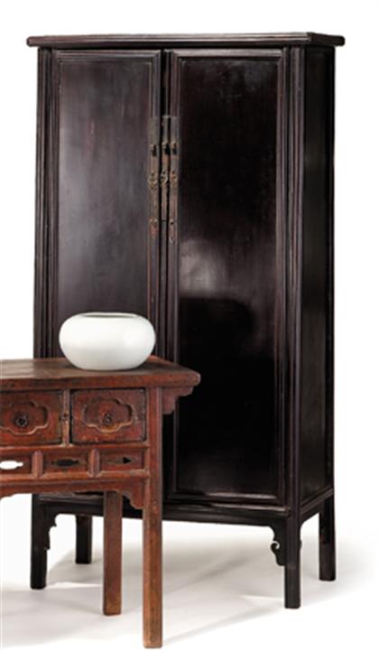 Chinese black lacquer tapered cabinet 49a10