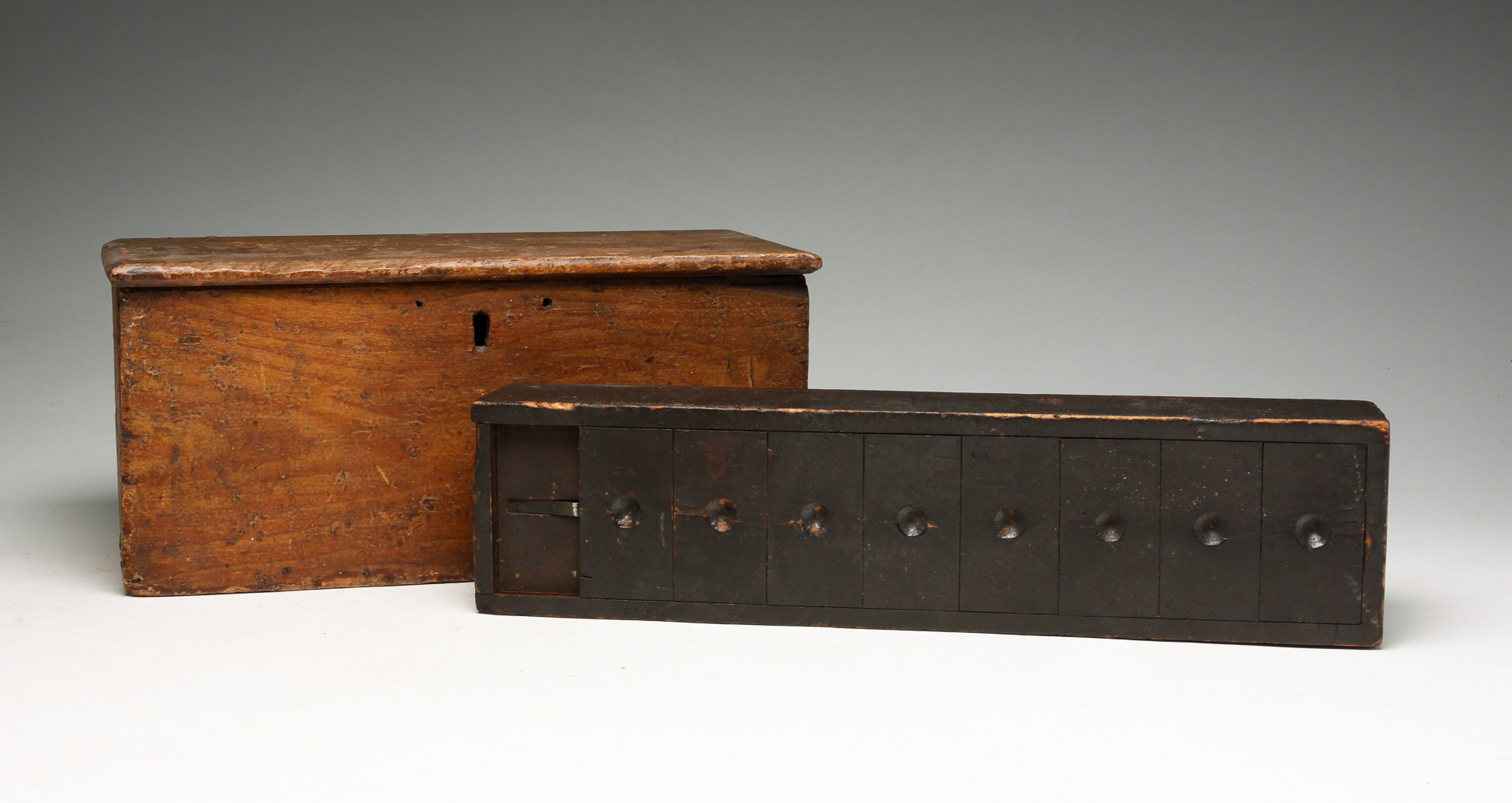 TWO AMERICAN BOXES Late 19th century  2e04d3