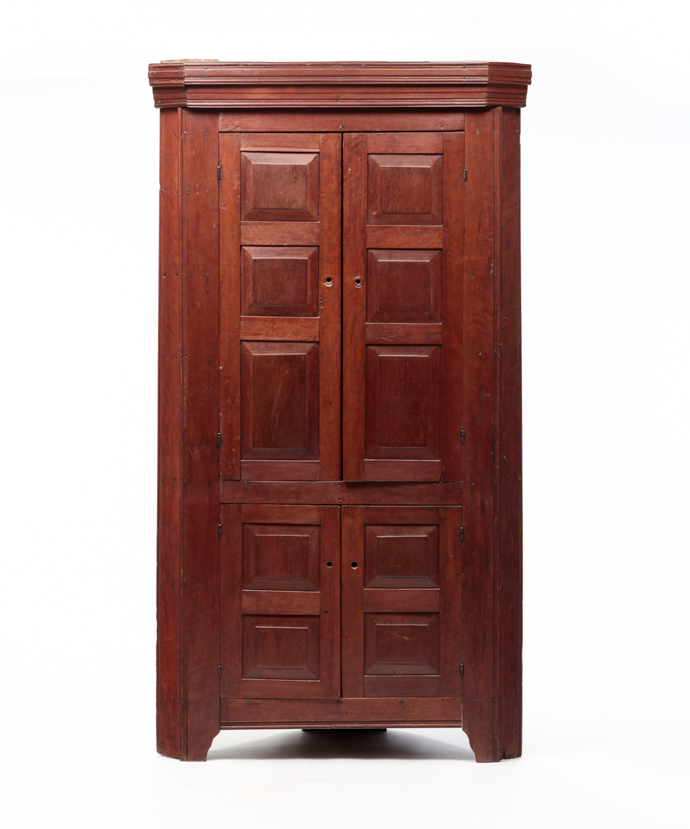 AMERICAN COUNTRY CORNER CUPBOARD  2e04f9