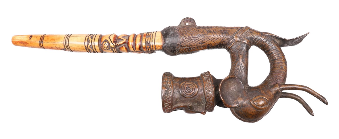 African figural pipe, elephant