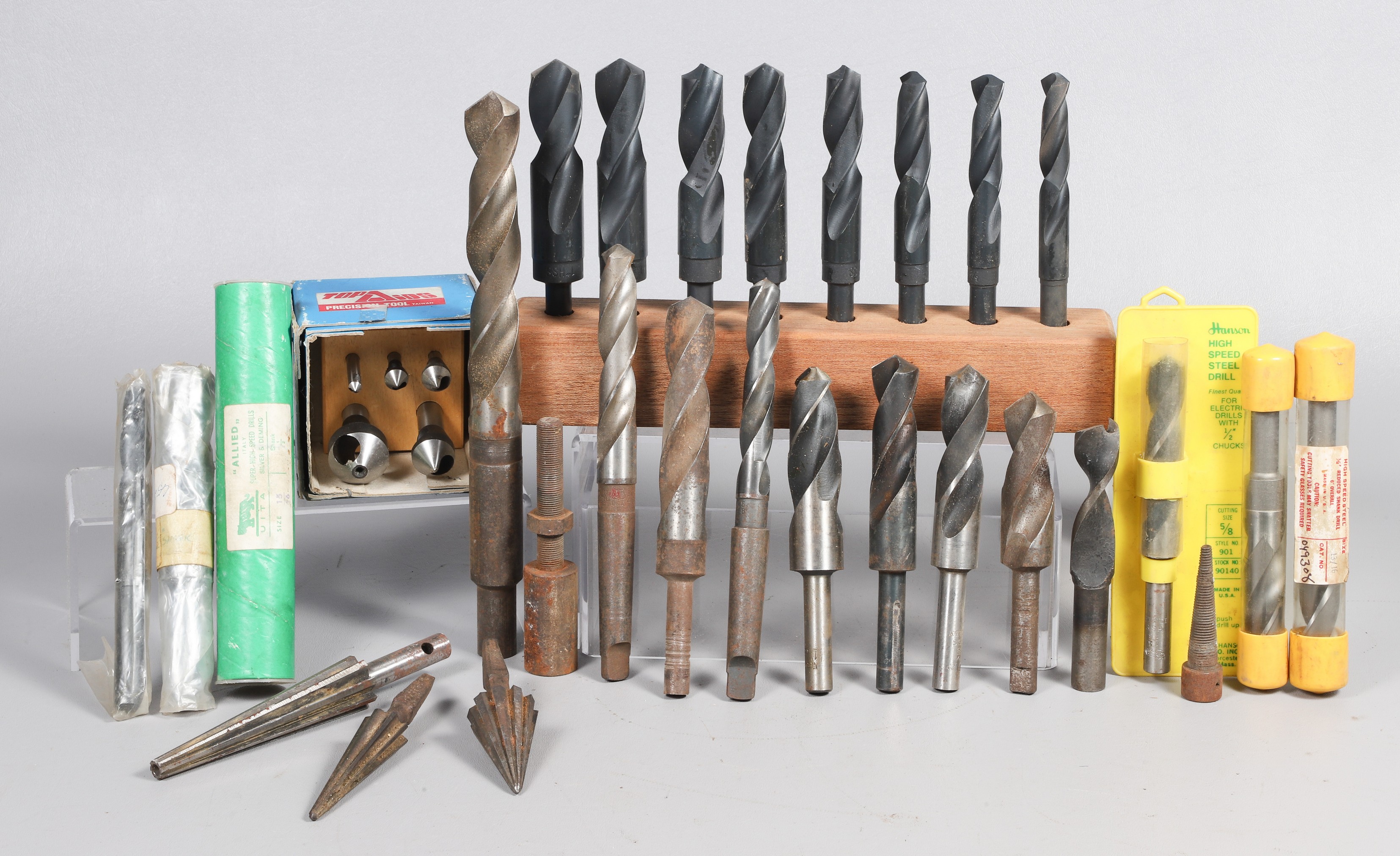 Drill bit grouping to include 8  2e071d