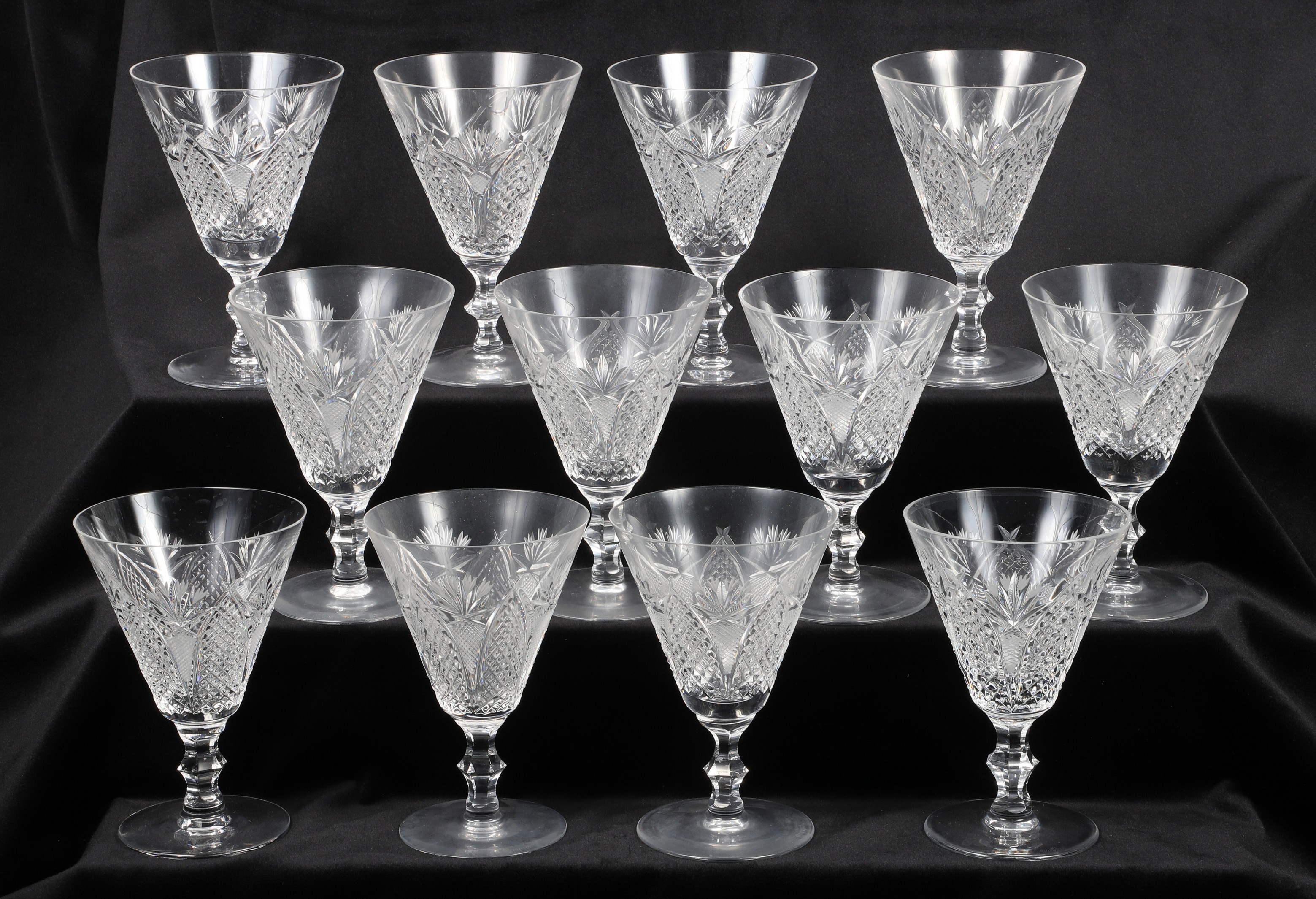 (12) Waterford Dunmore claret glasses,