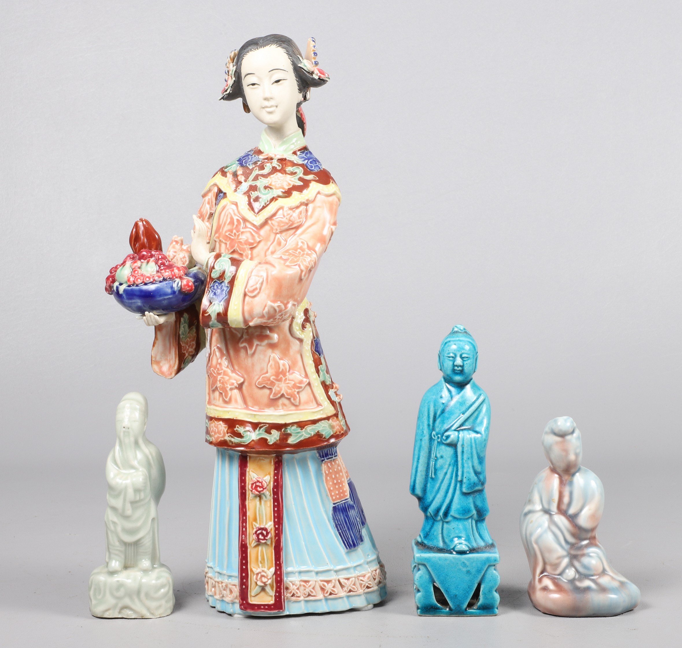 4 Chinese porcelain figurines  2e0882