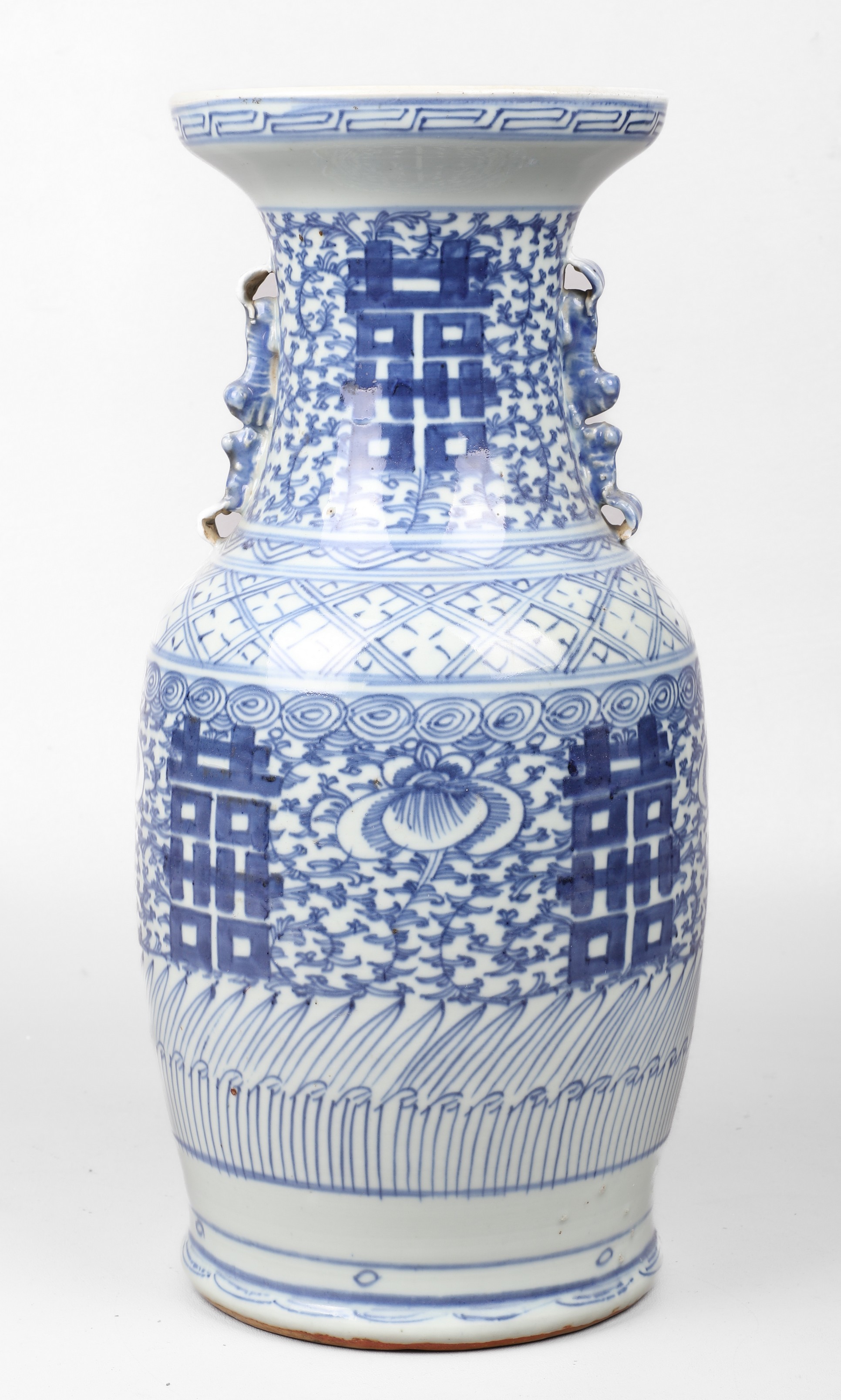 Chinese blue white porcelain 2e08b2