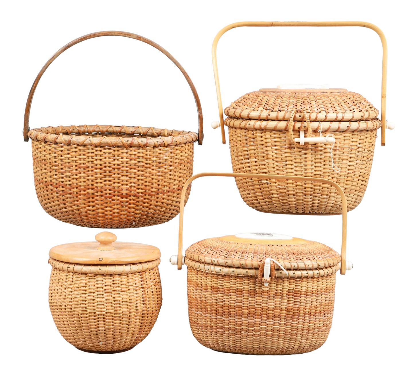 (4) Nantucket baskets & purses, c/o